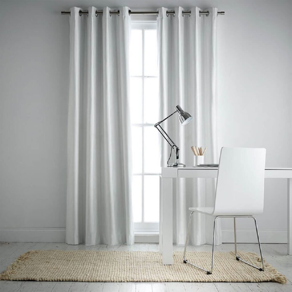 5 Reasons Why White Curtains in dubai