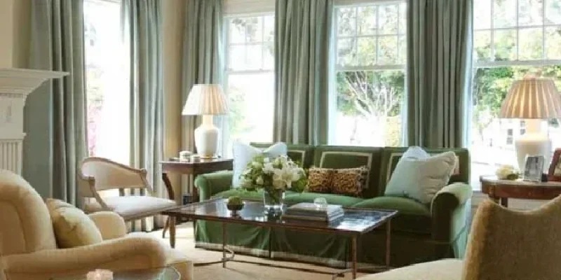 Eyelet curtains in a Business Bay high-rise apartment